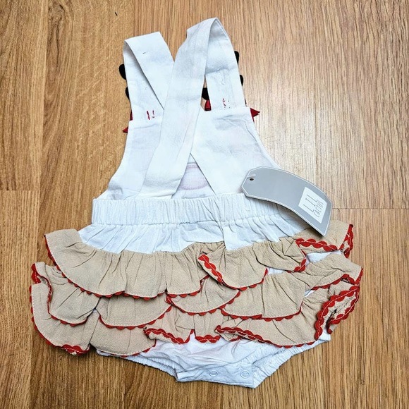 LIL Cactus 12-18 Mos Girl White Reindeer Ruffled Romper One Piece Christmas Time - Picture 6 of 6